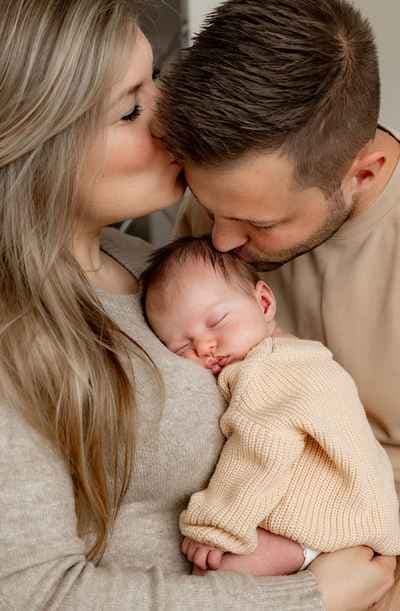 Moments by Monica 📸